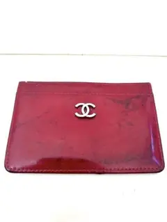 早い者勝ち!訳あり!CHANEL レッド エナメル カードケース