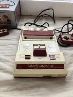 ファミリーコンピュータ 本体 任天堂