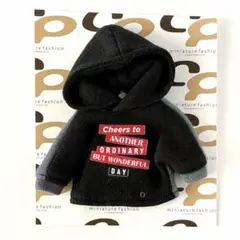 Item thumbnail for item 6cf29261-ca34-4d63-b583-8bcc9e7da011