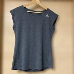 adidas トレーニングTシャツ