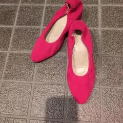BEAMS ビームス　ピンク スエード風パンプス 中ヒール