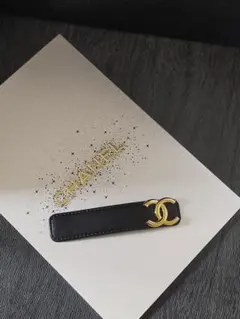 CHANEL ヘアアクセサリー ヘアピンブラック×ゴールド