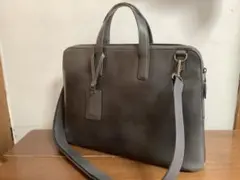 マザーハウス　アンティークスリムビジネス　バッグ