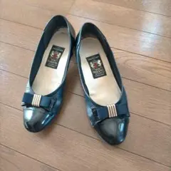 ★ミハマ　リボン付きパンプス★紺 24