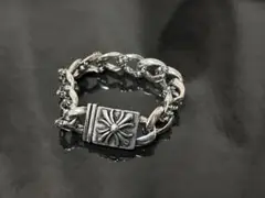 Item thumbnail for item 408838cd-5239-45c4-8d63-a26f992651a6