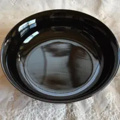 この漆器は、佐藤阡朗先生の片口です。 佐藤阡朗漆展