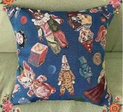ナタリーレテ　クッションカバー　サーカス　ゴブラン　45×45cm　猫　ねこ