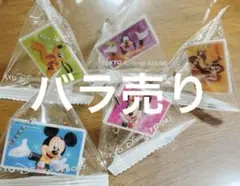 キーチェーン ミッキーマウスと仲間たち バラ