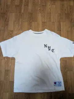 Champion Tシャツ