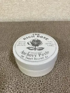 アンチョビペースト　陶器ポット　レトロ