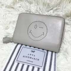アニヤハインドマーチ 2つ折り財布 スマイリー グレージュ ラウンドファスナー