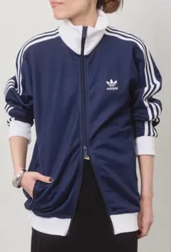 お値下げadidas アディダス　アパルトモントラックジャケット