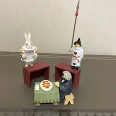 人形の国のアリスフィギュア3体