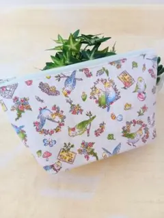 ファスナーポーチ(インコちゃんアイボリー)