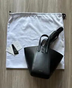 美品 定価77000円 エックスニヒロ XNIHILO ハンドバッグ ブラック