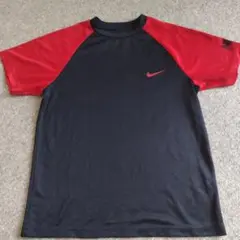 Nike DRI-FIT 黒赤 Tシャツ