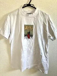 チェコ　プラハ　Tシャツ　チェコのイラストレーター、イジー・ヴォトゥルバ