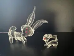 ガラス製ウサギの置物（大・小）