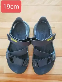 プール　海　川遊び　Teva サンダル 19cm