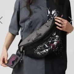 ジョジョの奇妙な冒険 グラニフ　ボディバッグ