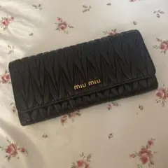 miumiu 長財布