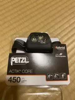 【新品.未使用】ペツル PETZLヘッドライト アクティックコア 450ルーメン
