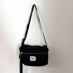 FREDRIK PACKERS ブラック ショルダーバッグ 無地 ナイロン