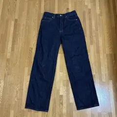 ハイライズストレートジーンズ Mサイズ（標準70.0～74.0cm）