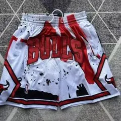 BULLS バスケットボールパンツ ホワイト/レッド 新品