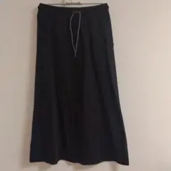 H＆M　スカート　ブラック