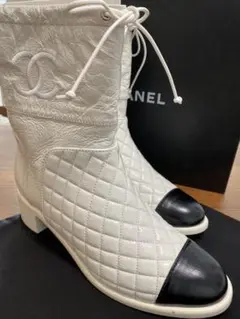 シャネルCHANELブーツ 新品未使用38ハーフ