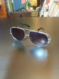 美品　ZARA サングラス