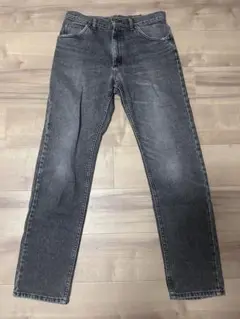 Lee 209-0109 ブラックデニムストレートパンツ 先染めW31 L32