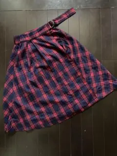 AS KNOW AS ネイビーとレッドのチェック柄ラップスカート
