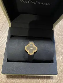 Van Cleef & Arpels アルハンブラ スモールモデルウォッチ