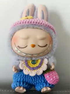 ラブブ　labubu ラブブ服　手作り　おりもの　ぬいぐるみ服　マスコット服