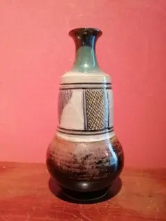 陶芸家　人間国宝　濱田庄司　浜田庄司　柿釉　抜絵　花瓶　筒花入　箱付き　民藝 陶芸家 濱田庄司 浜田庄司 ？ 柿釉 抜絵 八角花入 筆筒 筆立て