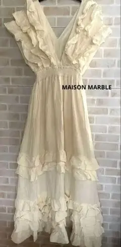 MAISON MARBLE ワンピース　フリル
