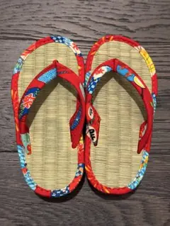 【とても美品】子供用 16cm 赤い ぞうり