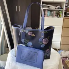 COACH リバーシブル シティートートシグネチャー