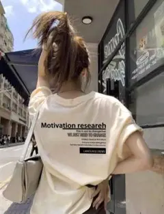 コットン100% レタープリント 半袖Tシャツ Mサイズ アプリコット