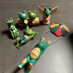 木製カエルフィギュアセット 木彫り