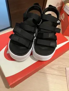 Nike W Icon Classic Sandal／アイコンクラシックサンダル
