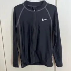 Nike ブラック ラッシュガード XS