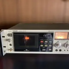 Item thumbnail for item 0dba1e4d-209b-4686-abce-afedd73aa9b0