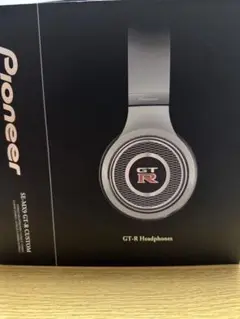 ヘッドホン Pioneer GT-R Headphones SE-MX9 パイオニアから「GT-R」ヘッドフォン。圧倒的な存在感を表現