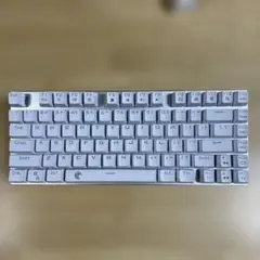 e元素RGBメカニカルキーボード