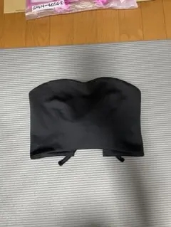 ベアトップ　ギャル