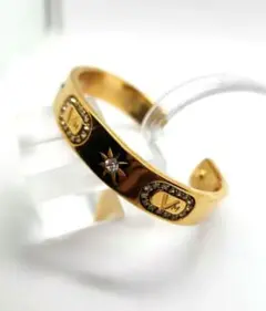 Item thumbnail for item 76d3391e-a1b0-44f8-9f21-9cc5cd1d129f