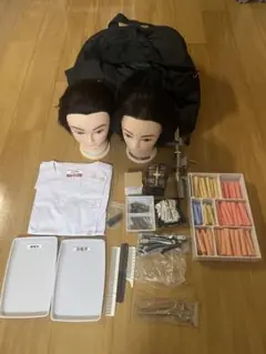 美容師学校用品まとめ売り Amazon.co.jp: Neverland Beauty スタンドクランプ ウィッグ